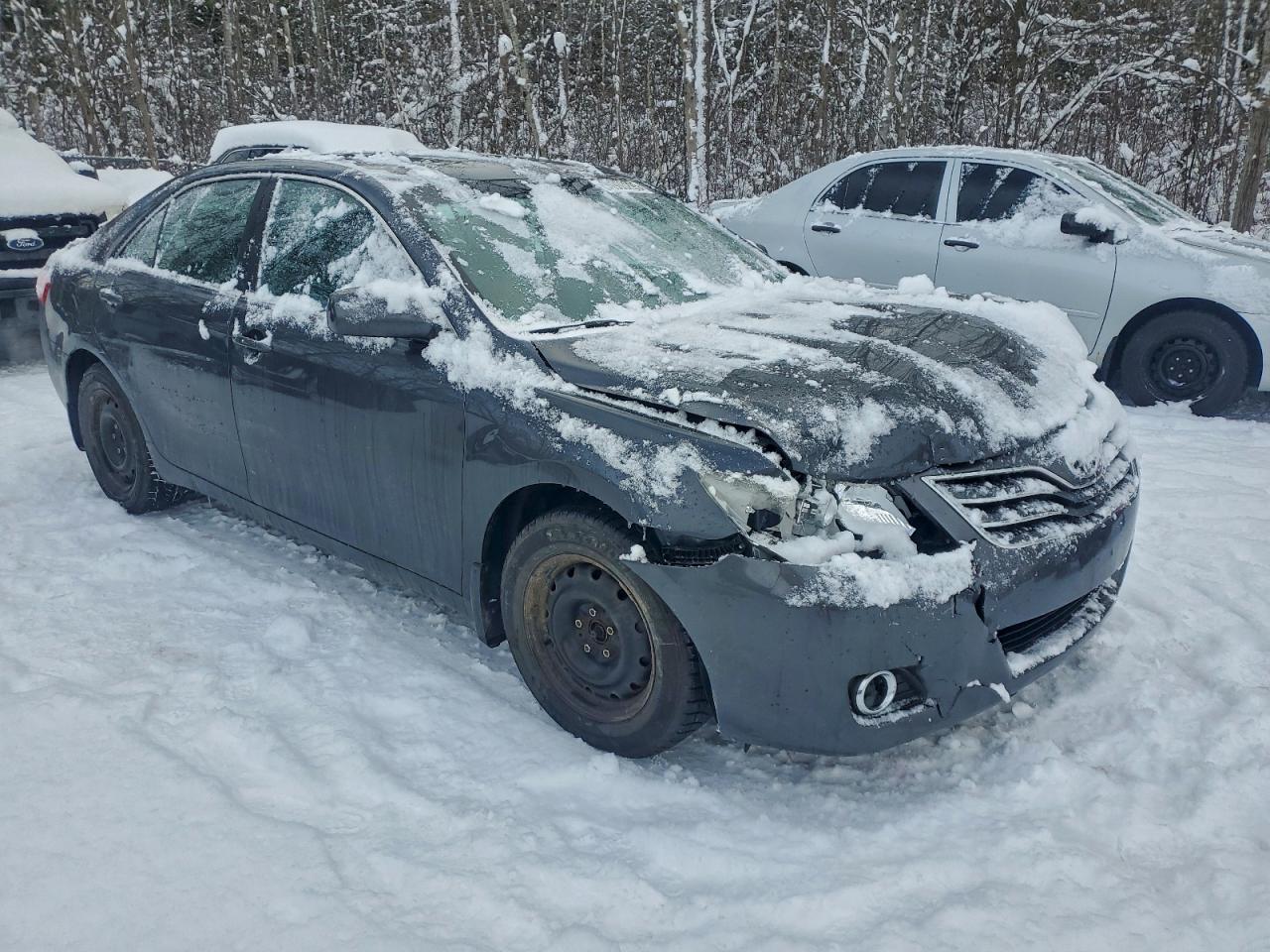 2011 TOYOTA CAMRY BASE photo 4
