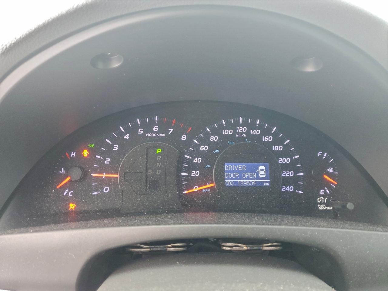 2011 TOYOTA CAMRY BASE photo 9