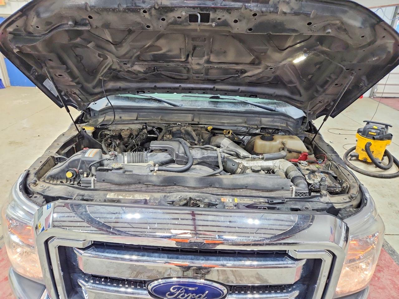 2015 FORD F250 SUPER DUTY photo 11