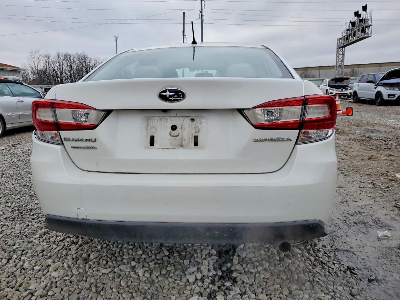 2019 SUBARU IMPREZA photo 6
