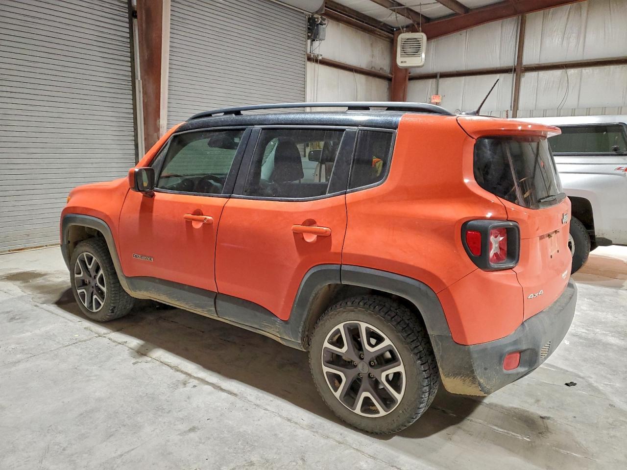 2015 JEEP RENEGADE LATITUDE photo 2