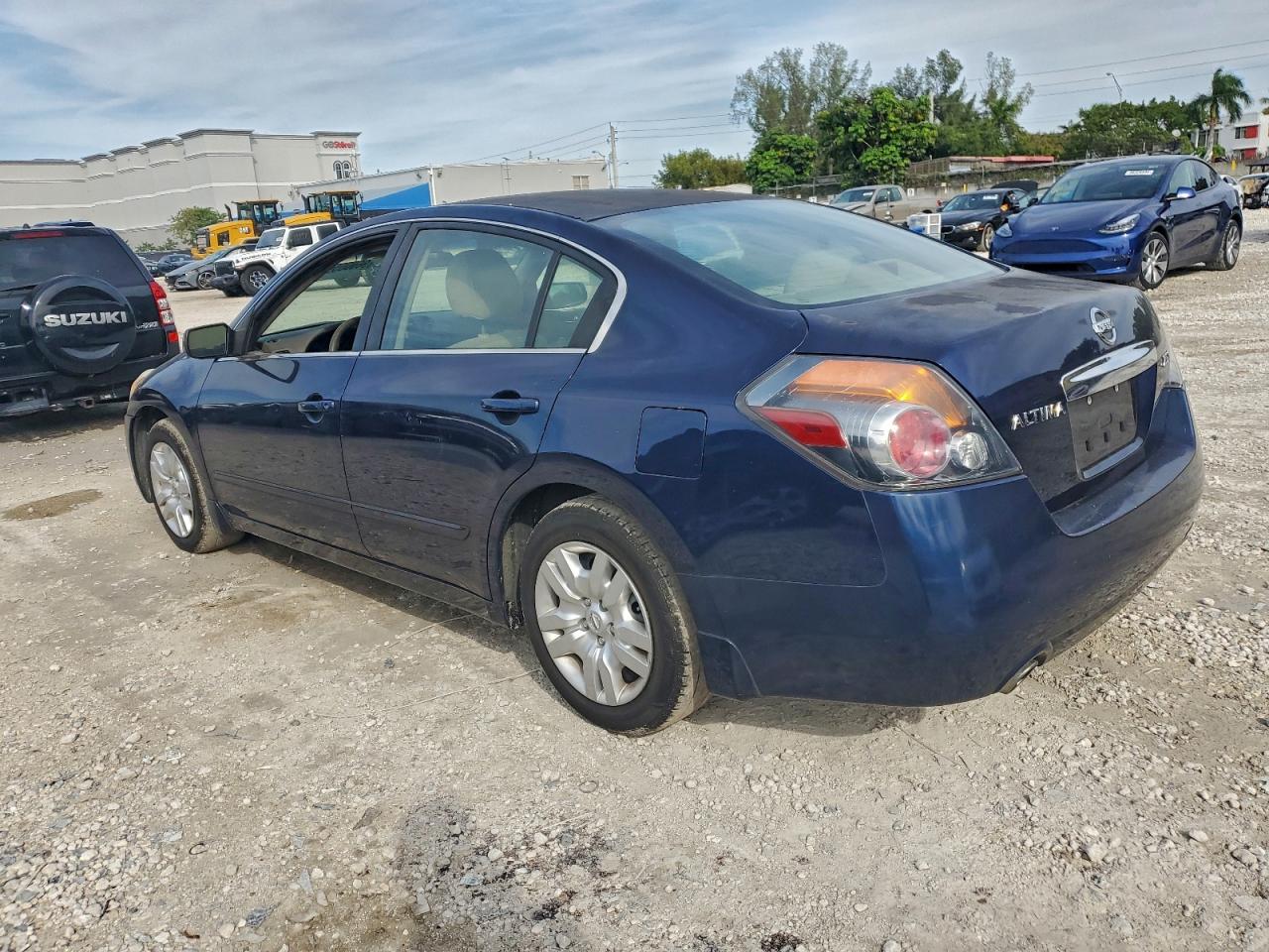 2012 NISSAN ALTIMA BASE photo 2