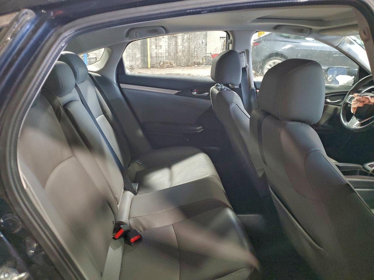 2016 HONDA CIVIC EXL photo 10
