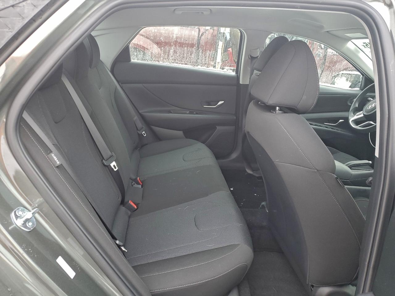 2025 HYUNDAI ELANTRA SE photo 10