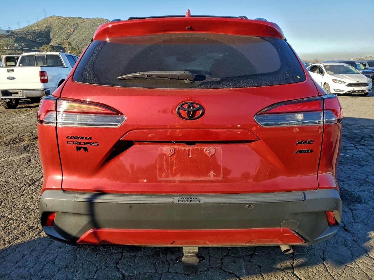 2022 TOYOTA COROLLA CROSS XLE photo 6