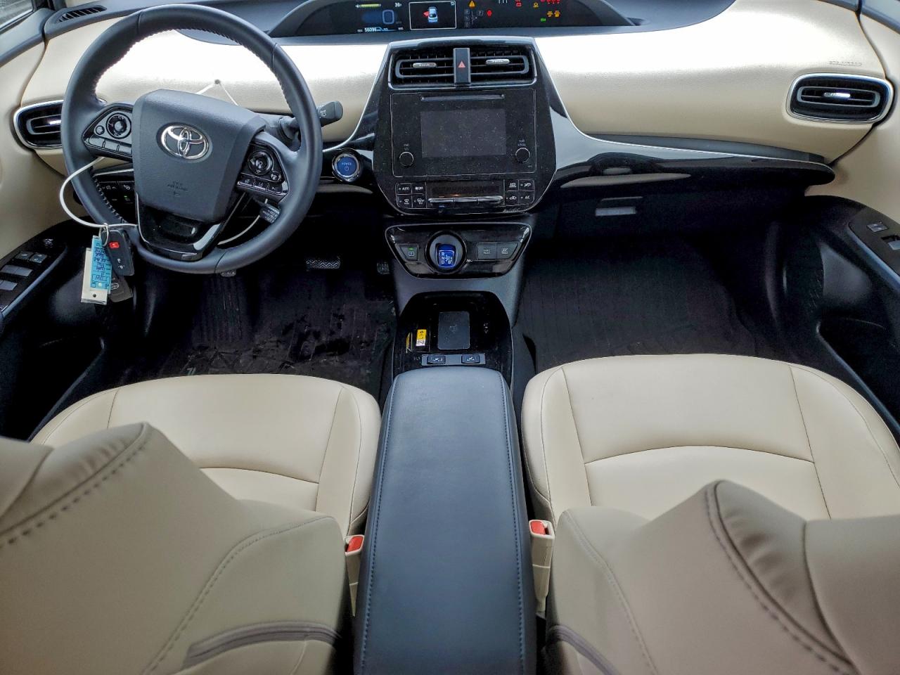 2019 TOYOTA PRIUS photo 8