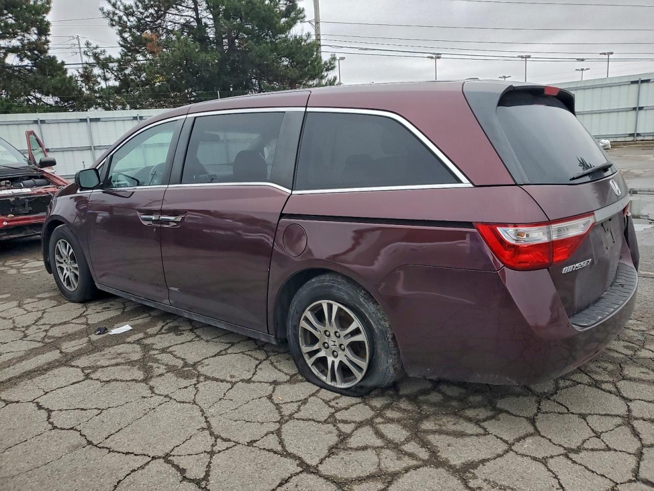 2012 HONDA ODYSSEY EXL photo 2