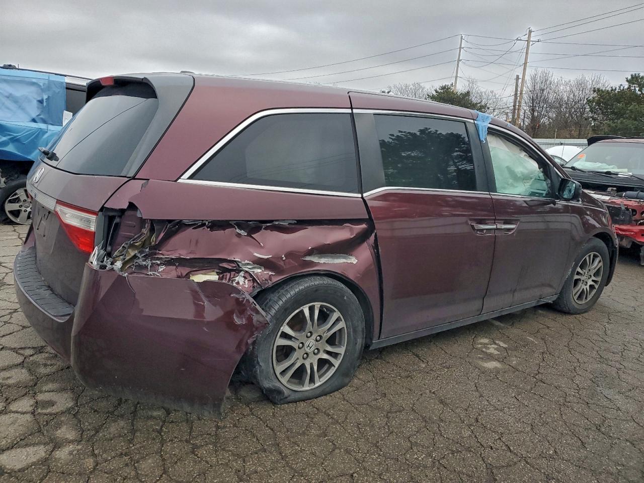 2012 HONDA ODYSSEY EXL photo 3