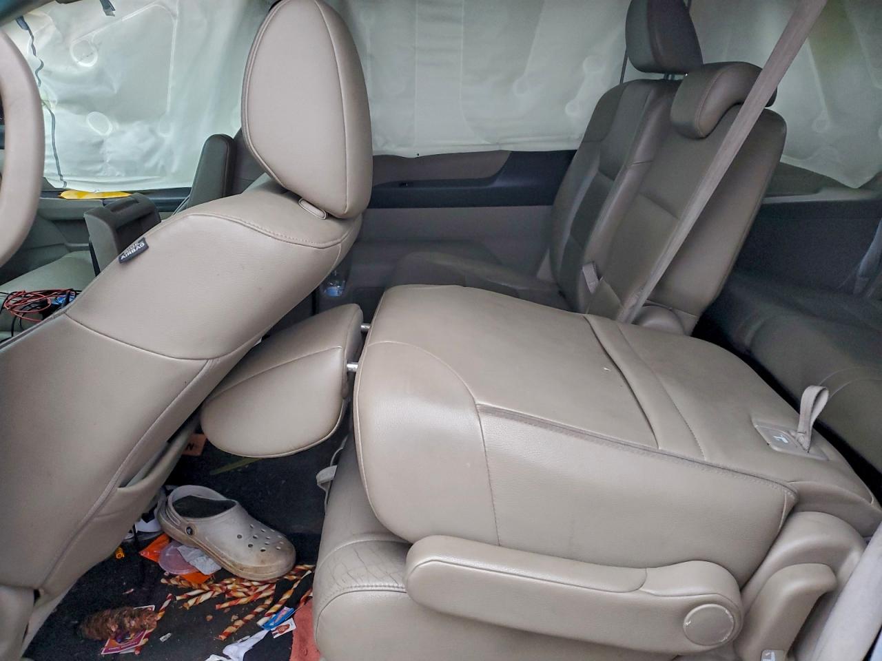 2012 HONDA ODYSSEY EXL photo 11