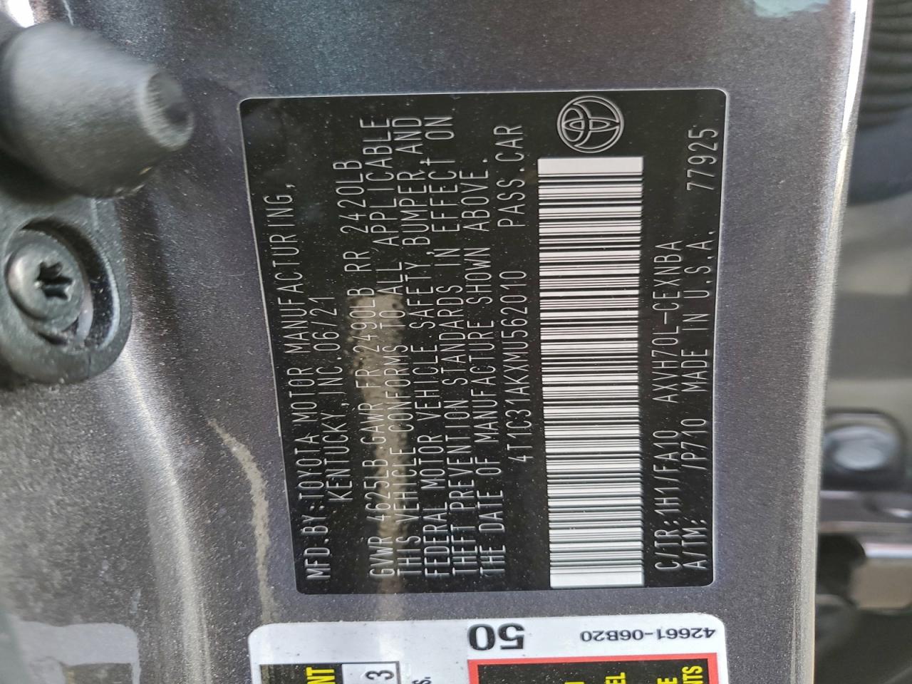 2021 TOYOTA CAMRY LE photo 45