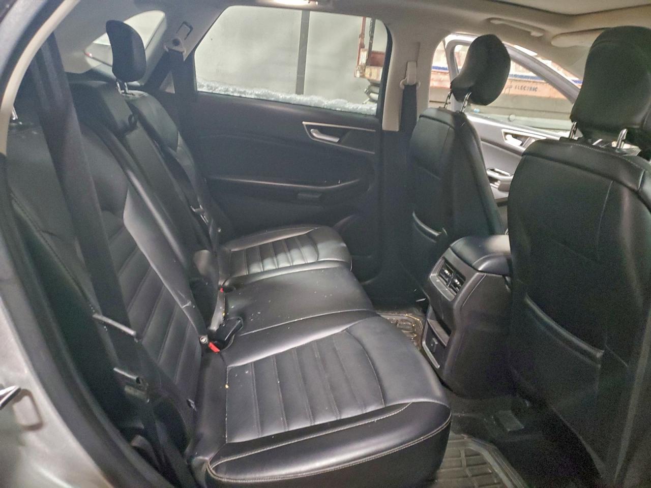 2018 FORD EDGE SEL photo 11