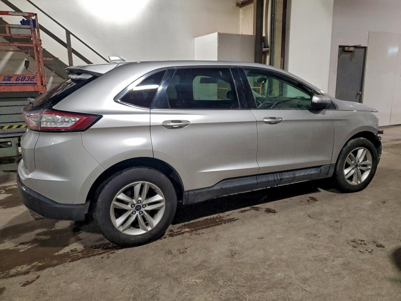 2018 FORD EDGE SEL photo 3