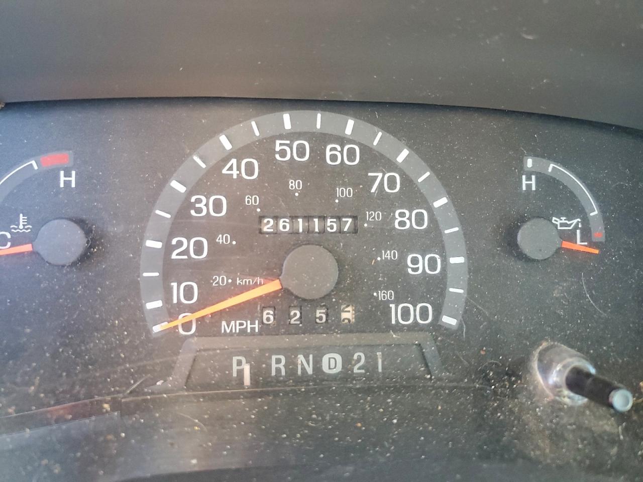 2003 FORD E250 DELIVERY VAN photo 9