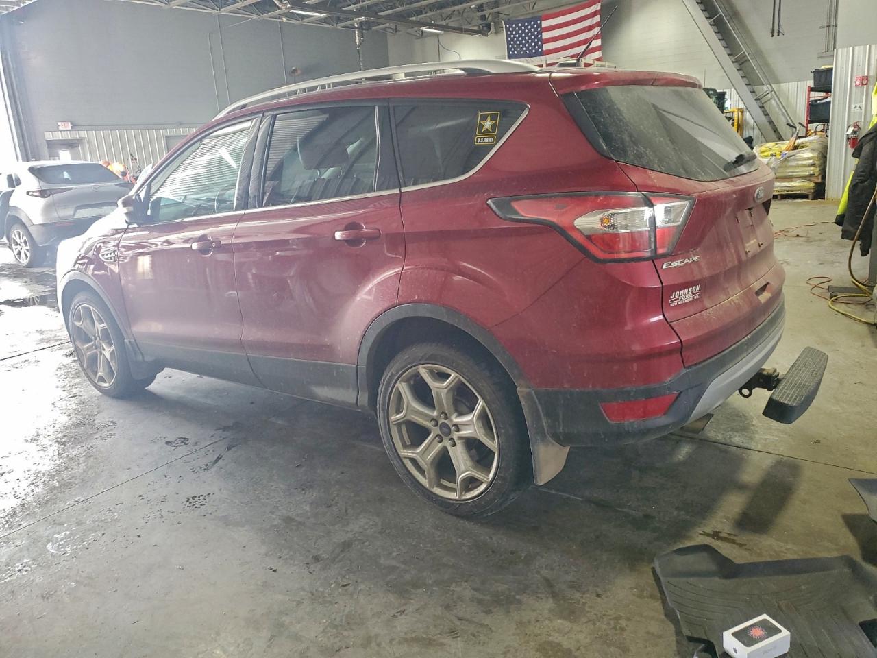 2017 FORD ESCAPE TITANIUM photo 4