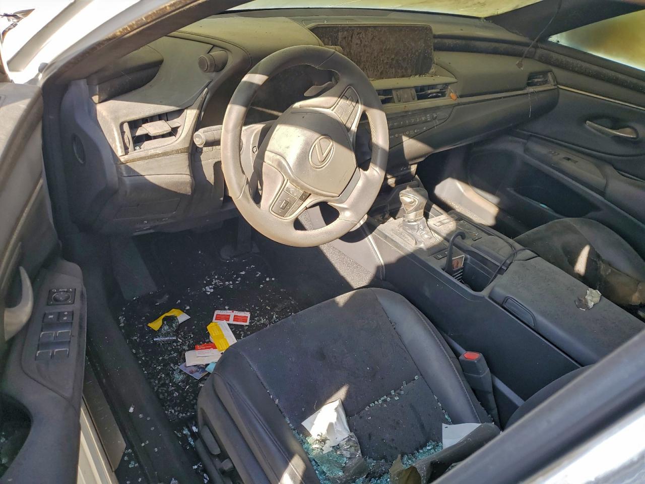 2021 LEXUS ES 300H photo 8