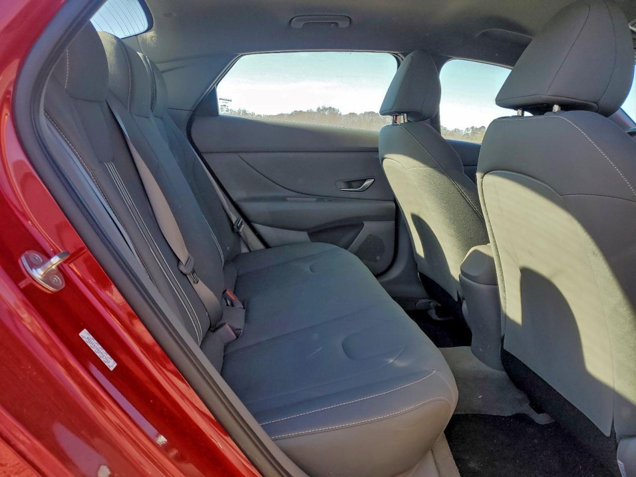 2023 HYUNDAI ELANTRA SEL photo 19