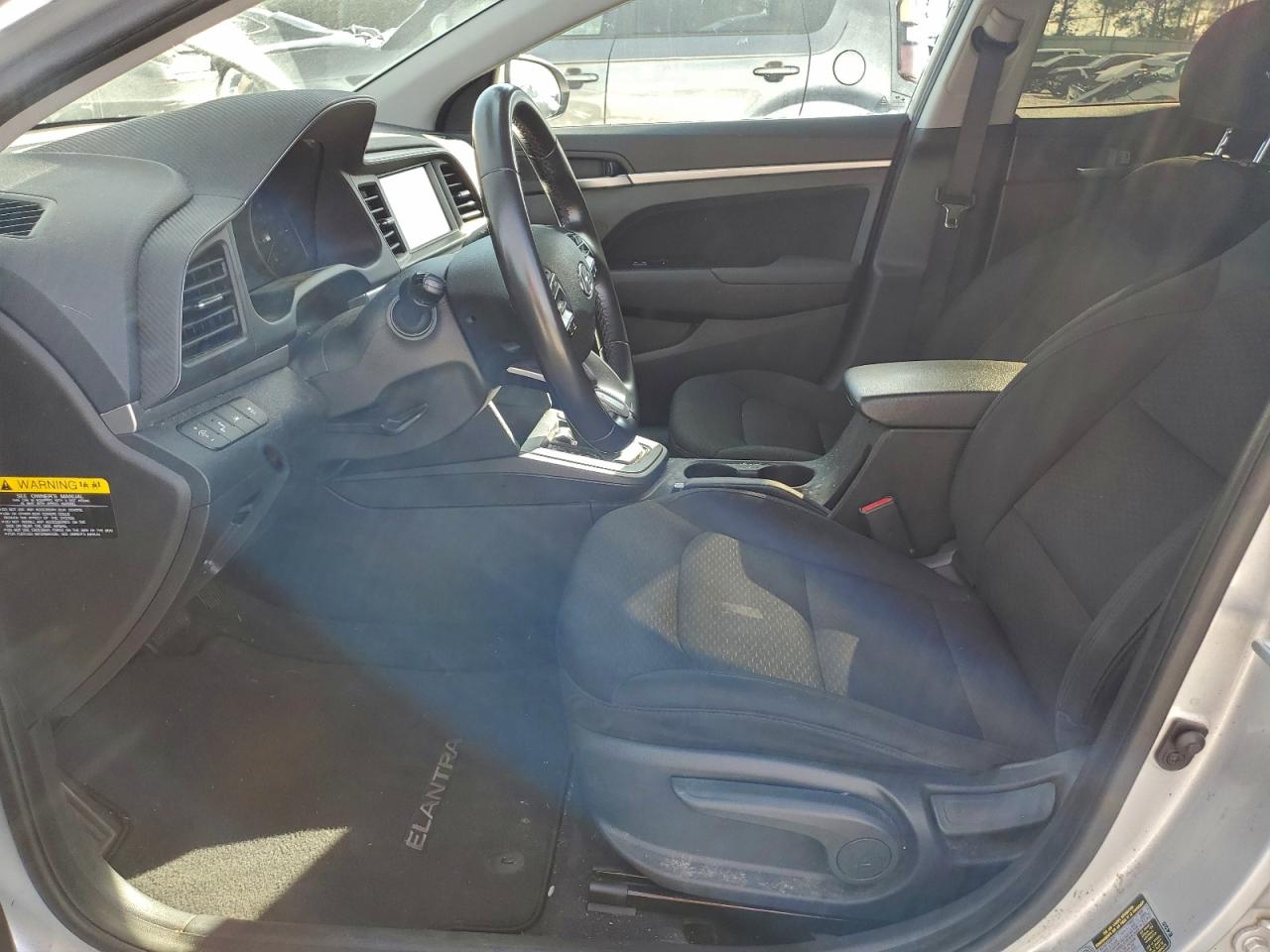 2019 HYUNDAI ELANTRA SEL photo 13