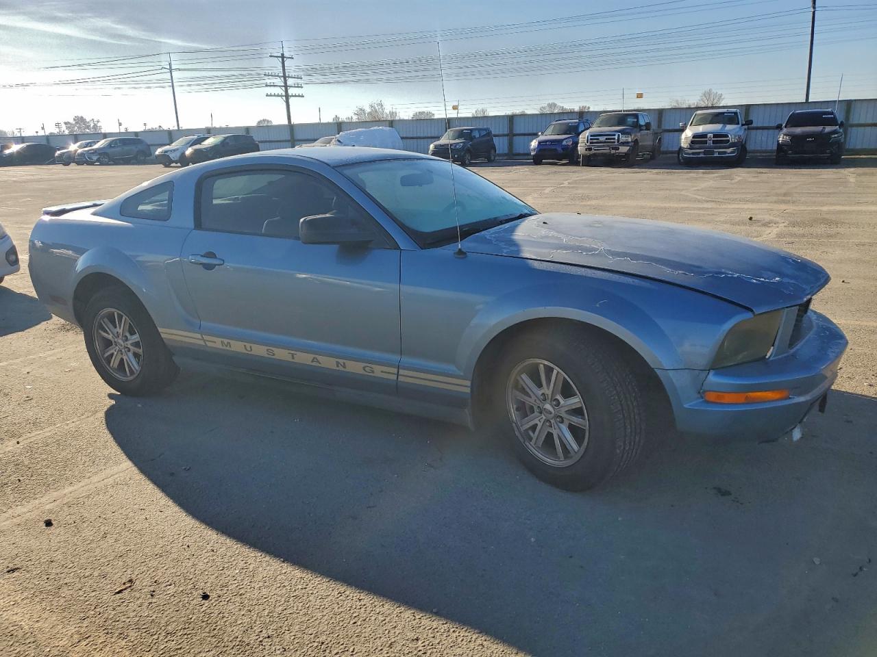 2007 FORD MUSTANG photo 4