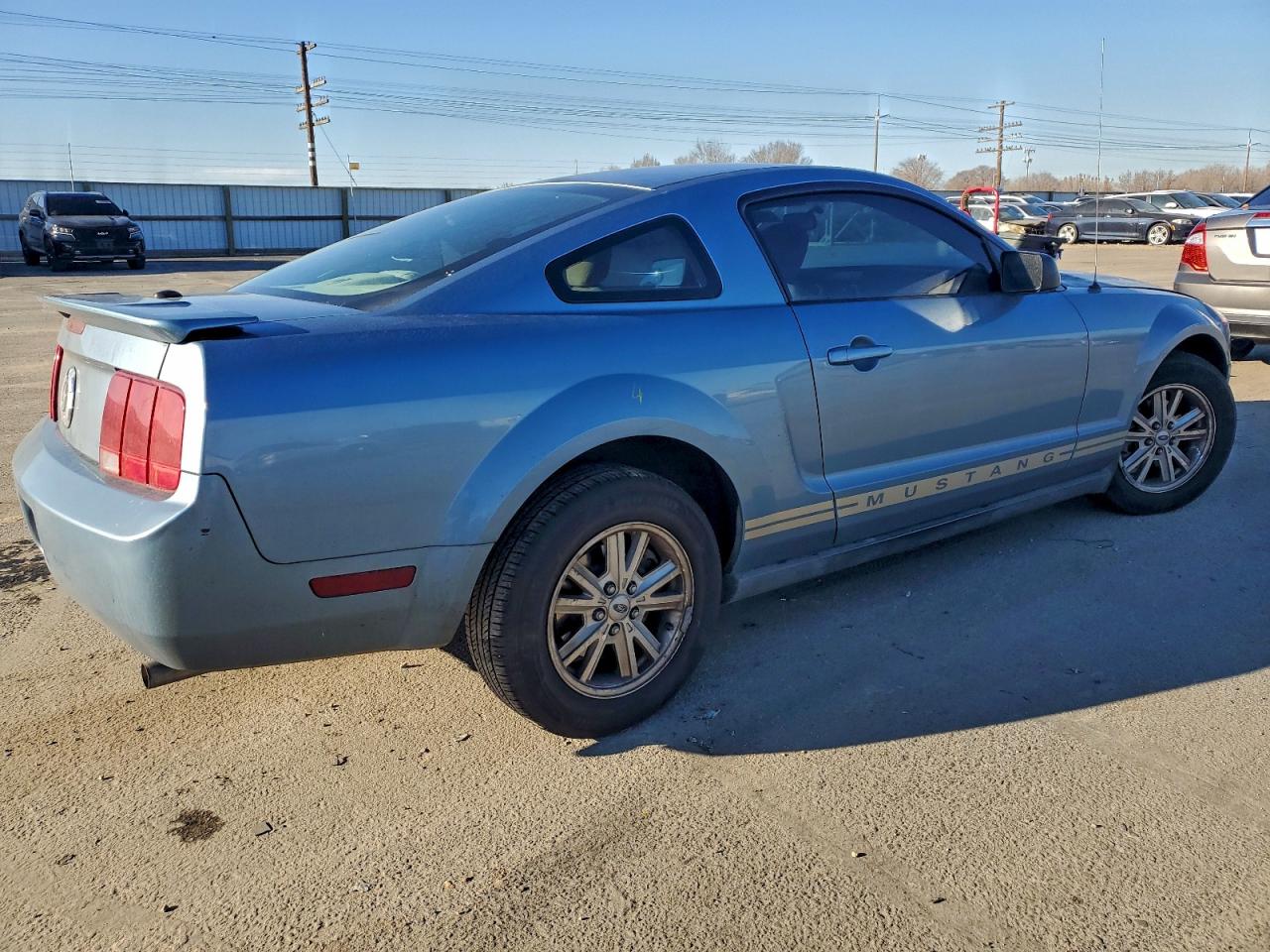 2007 FORD MUSTANG photo 3