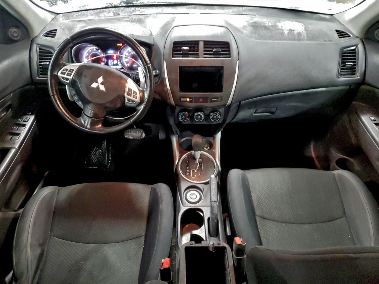 2013 MITSUBISHI OUTLANDER SPORT ES photo 8