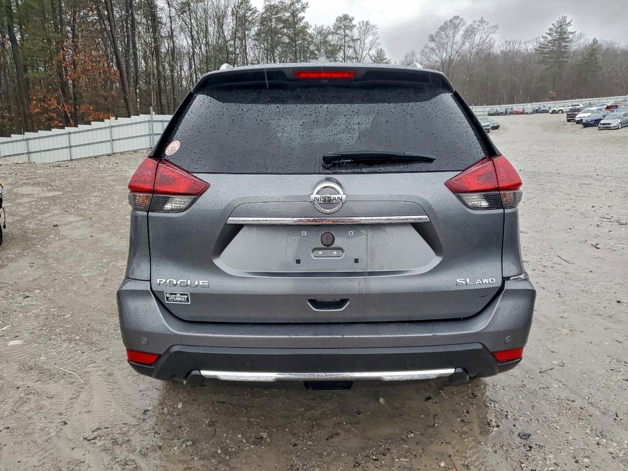 2020 NISSAN ROGUE S photo 11