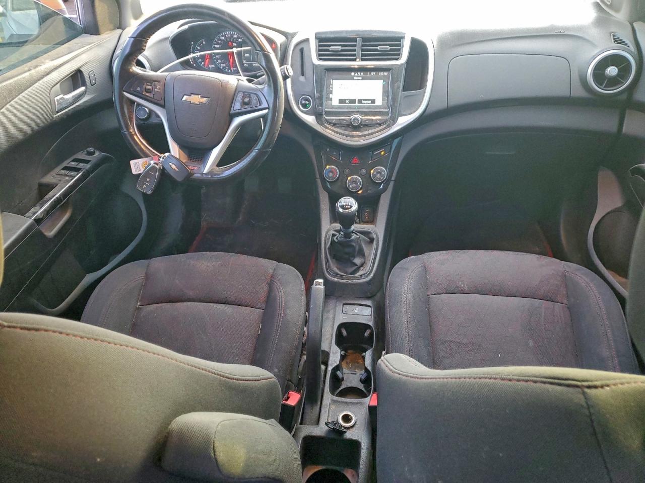 2017 CHEVROLET SONIC LT photo 15