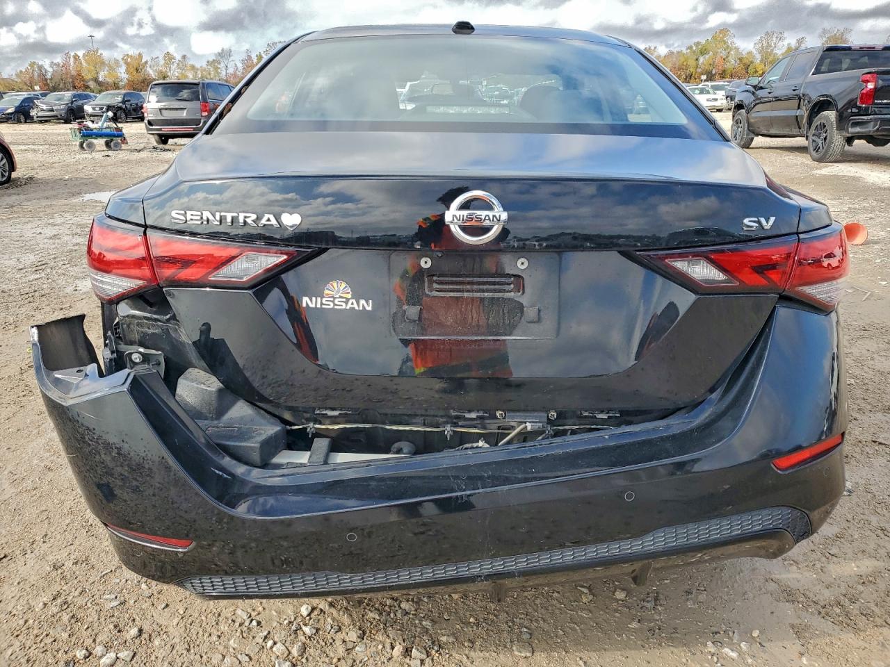 2022 NISSAN SENTRA SV photo 11