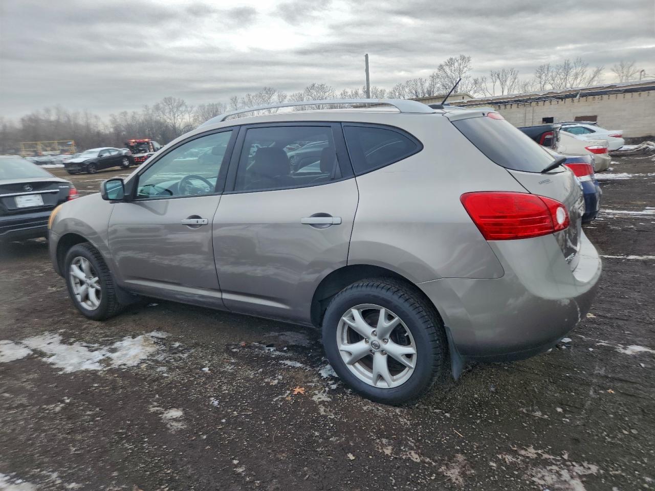 2009 NISSAN ROGUE S photo 3