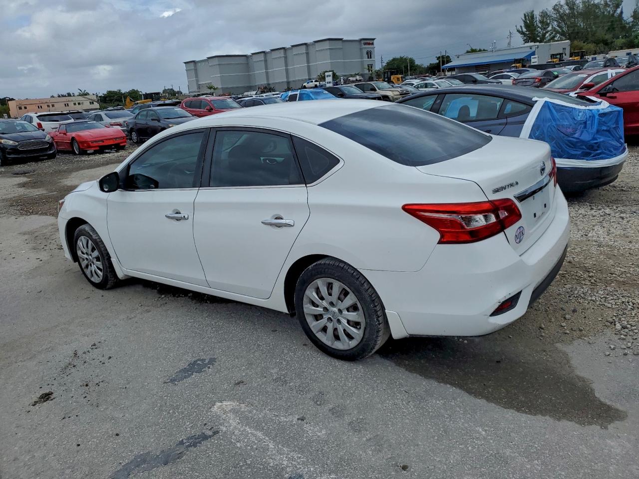 2016 NISSAN SENTRA S photo 2