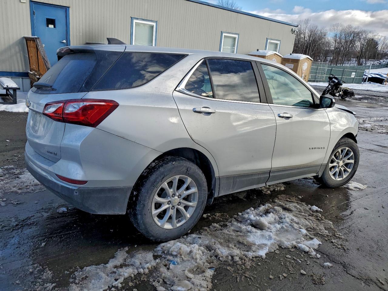 2021 CHEVROLET EQUINOX LT photo 5
