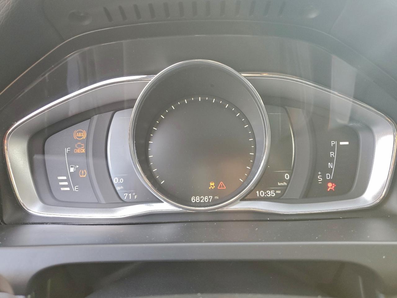 2017 VOLVO S60 photo 9