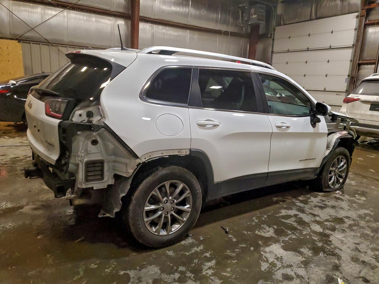 2021 JEEP CHEROKEE LATITUDE LUX photo 5