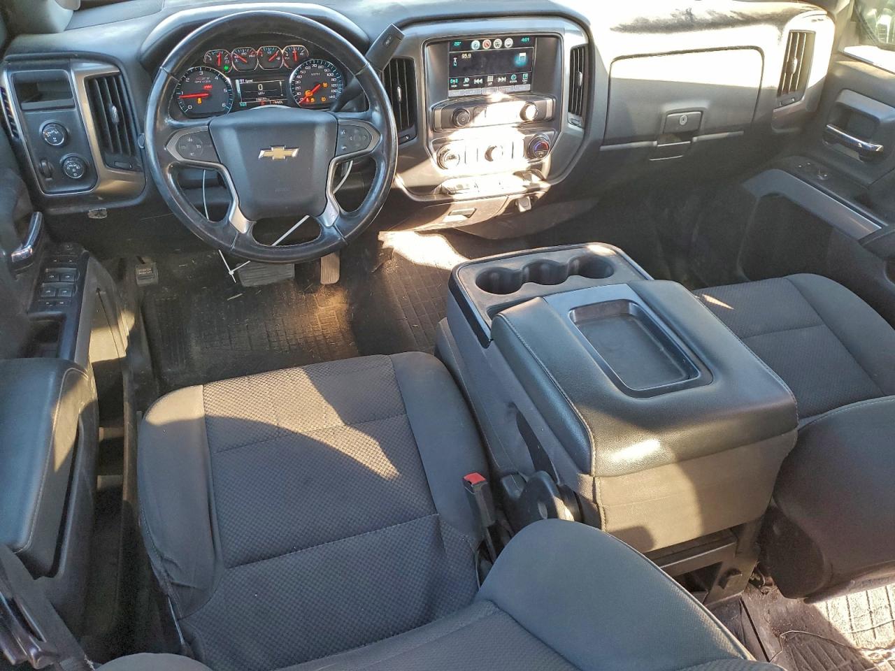 2018 CHEVROLET SILVERADO K1500 LT photo 15