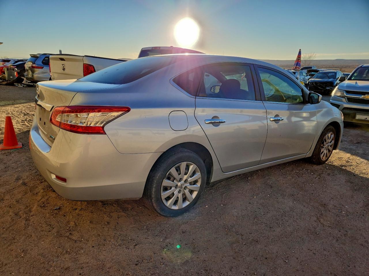 2014 NISSAN SENTRA S photo 3