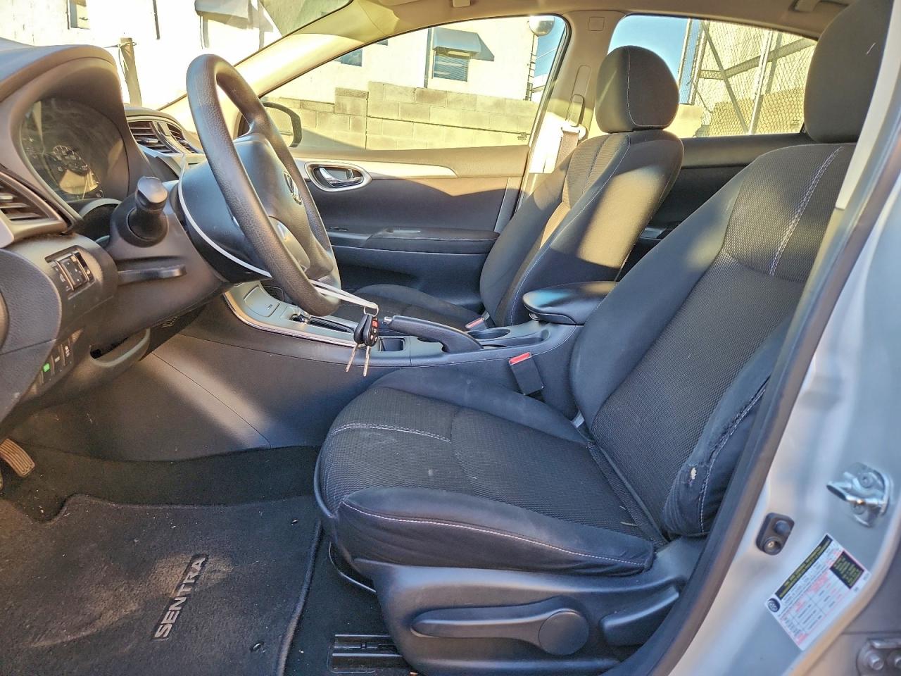 2014 NISSAN SENTRA S photo 7