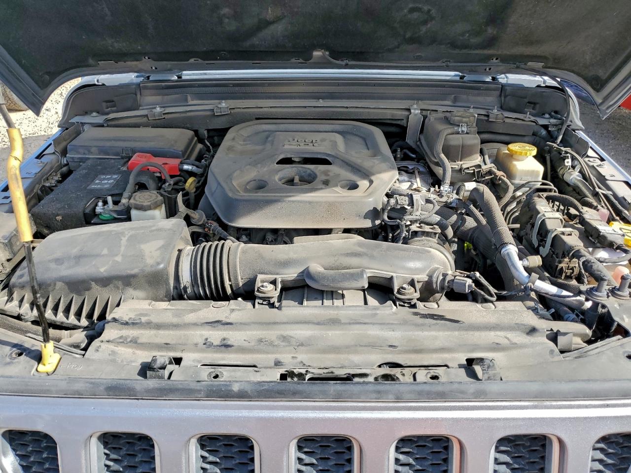2019 JEEP WRANGLER UNLIMITED SAHARA photo 31