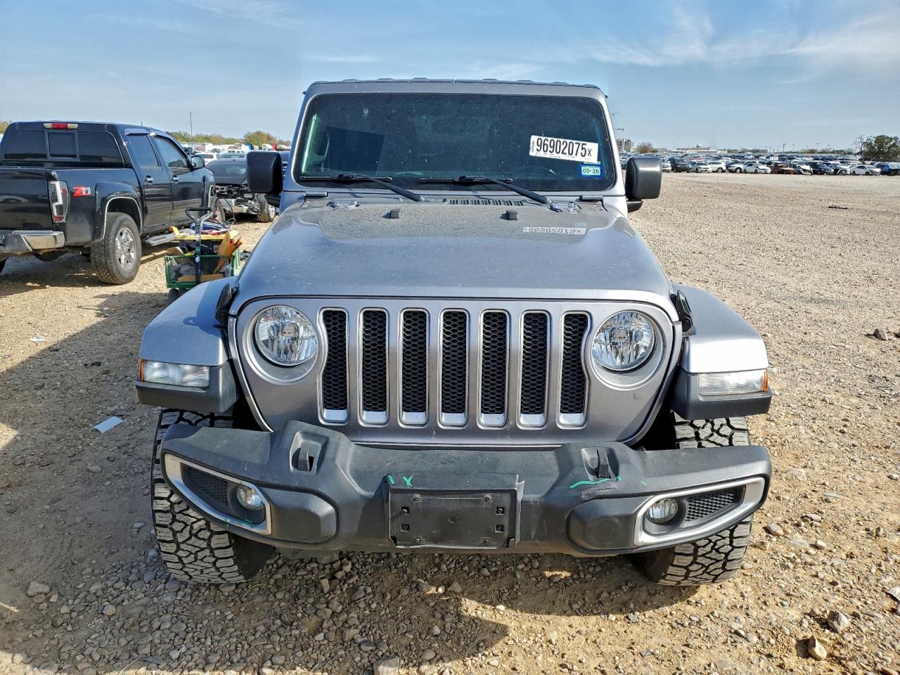 2019 JEEP WRANGLER UNLIMITED SAHARA photo 13