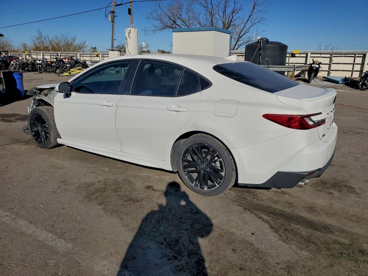 2025 TOYOTA CAMRY XSE photo 4