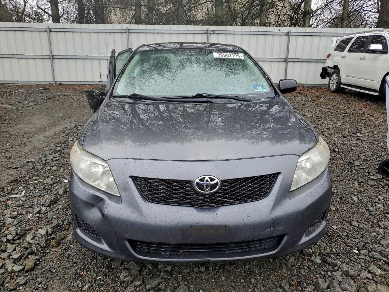2010 TOYOTA COROLLA BASE photo 5