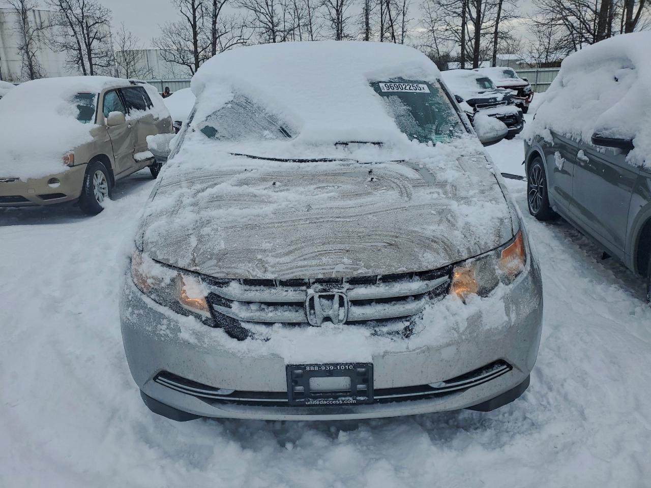 2014 HONDA ODYSSEY EX photo 9
