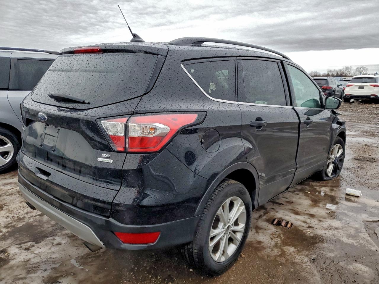 2018 FORD ESCAPE SE photo 3