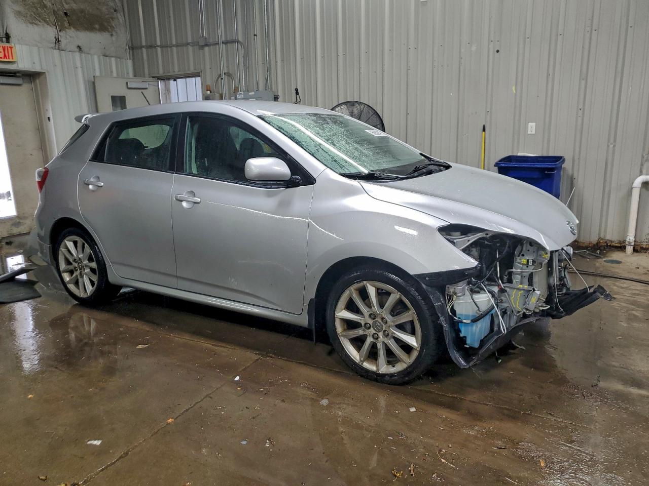 2010 TOYOTA COROLLA MATRIX XRS photo 4