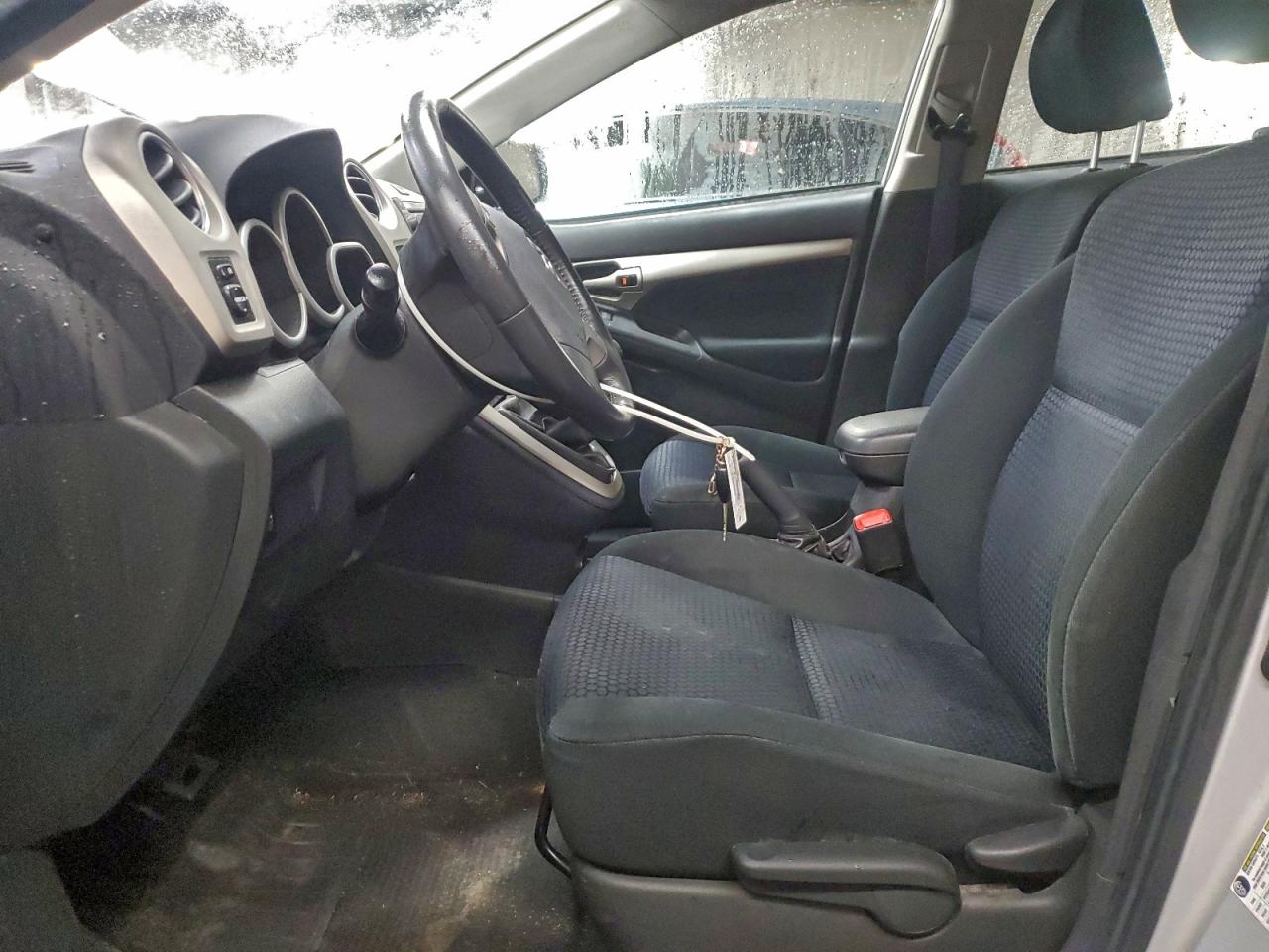 2010 TOYOTA COROLLA MATRIX XRS photo 7