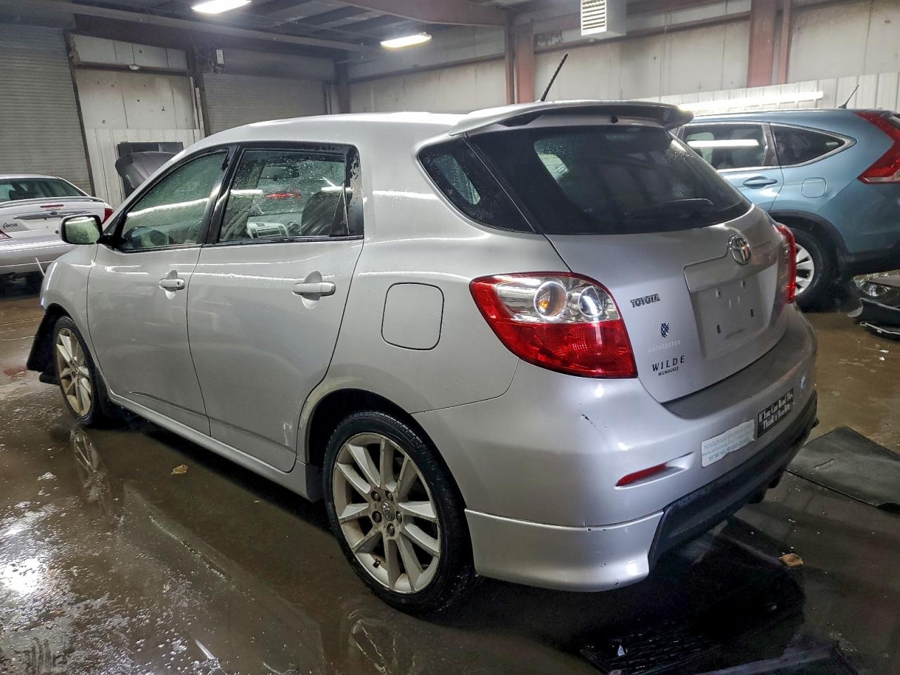 2010 TOYOTA COROLLA MATRIX XRS photo 2