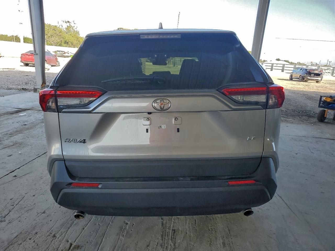 2025 TOYOTA RAV4 LE photo 11