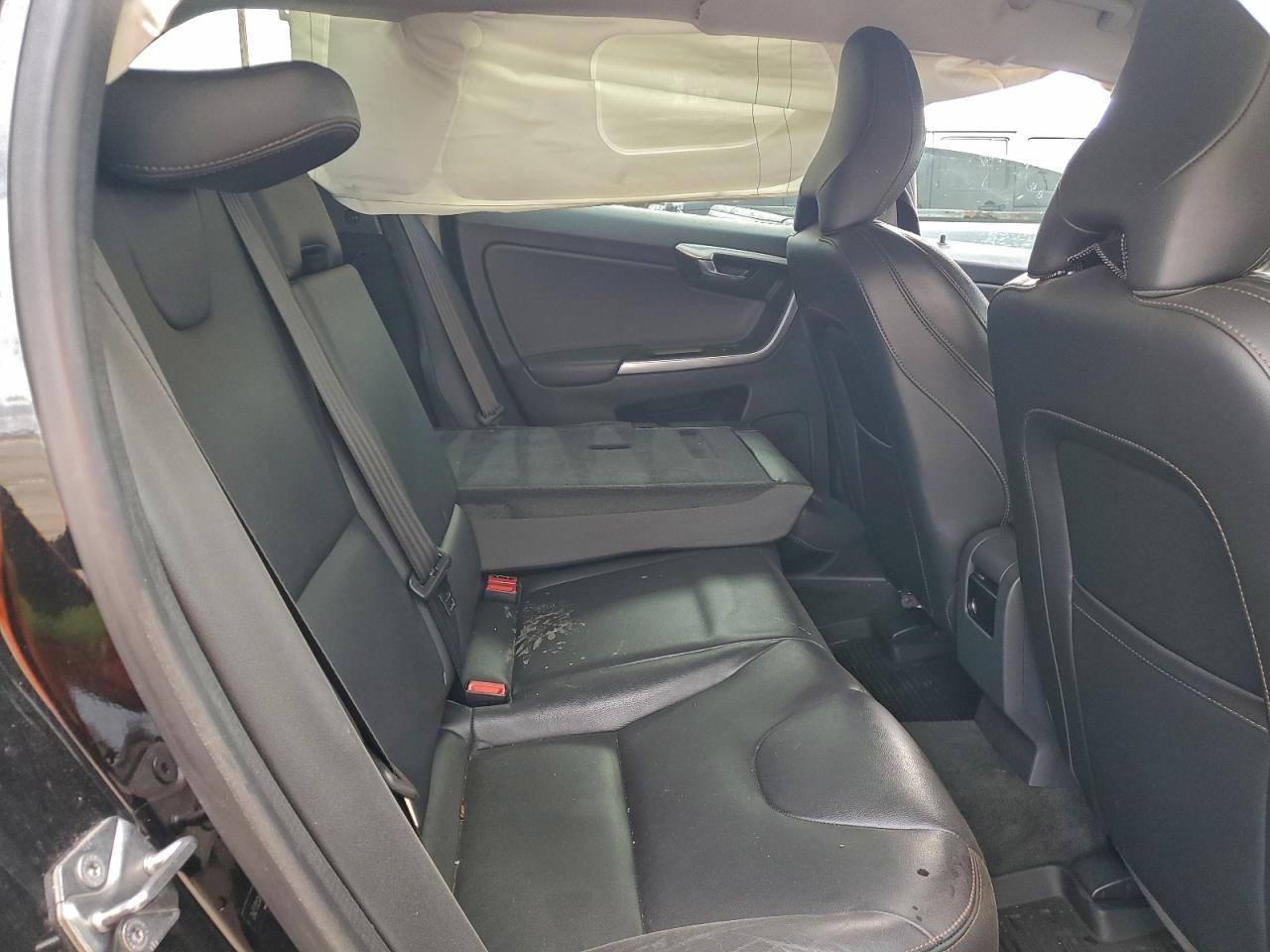 2017 VOLVO XC60 T5 DYNAMIC photo 21