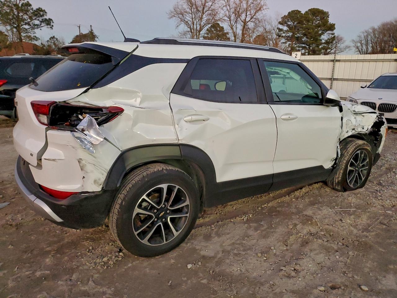 2025 CHEVROLET TRAILBLAZER LT photo 5