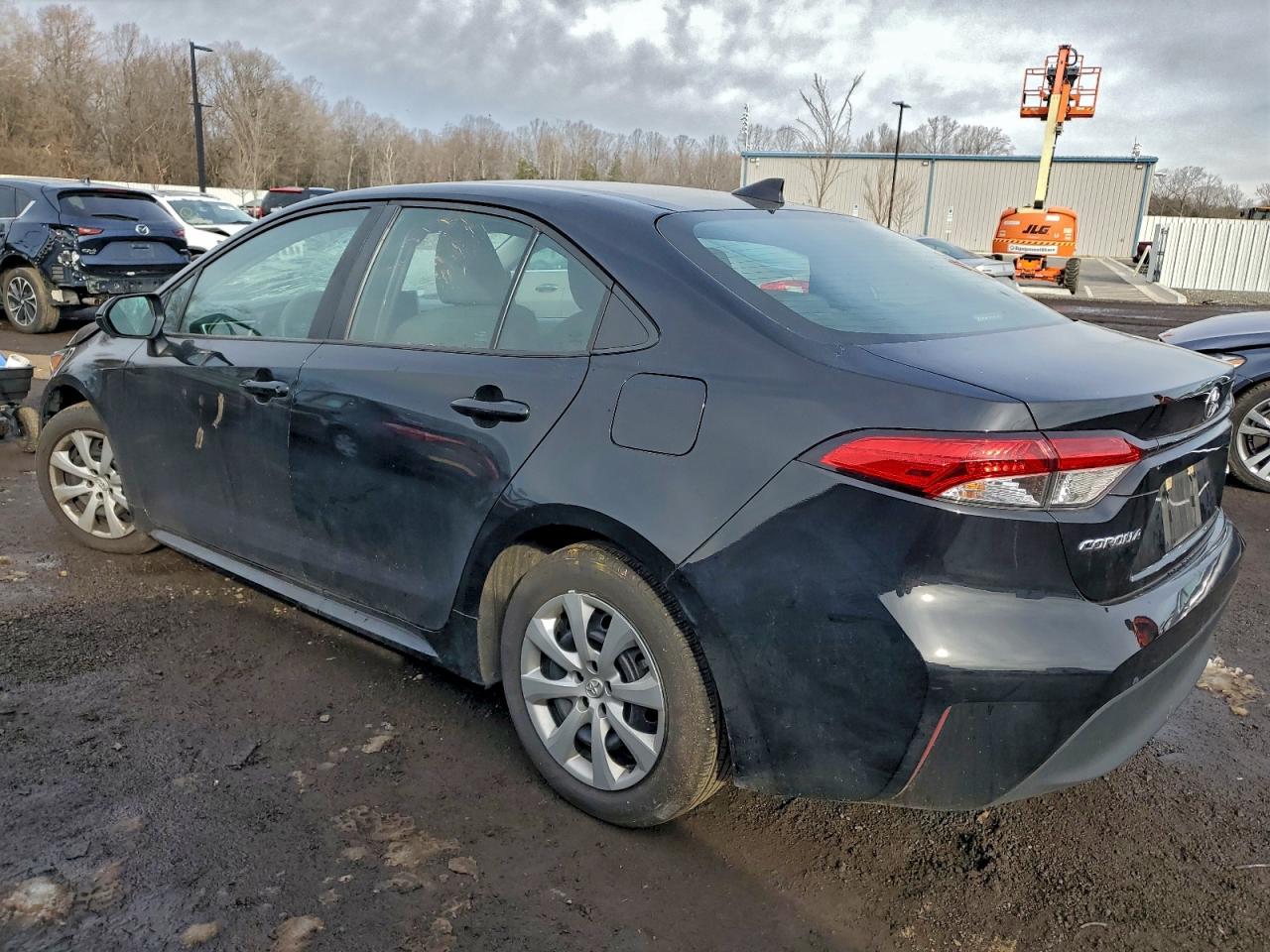 2023 TOYOTA COROLLA LE photo 5
