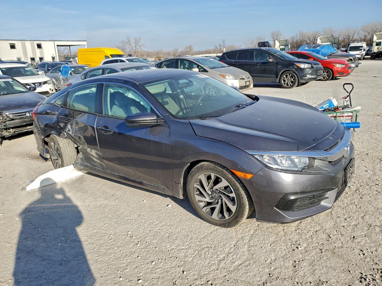 2016 HONDA CIVIC EX photo 4