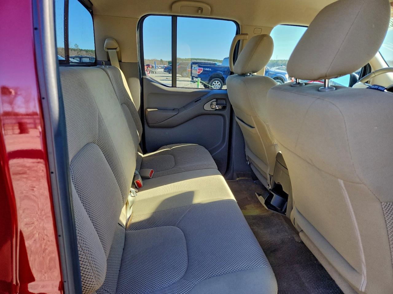 2018 NISSAN FRONTIER S photo 19